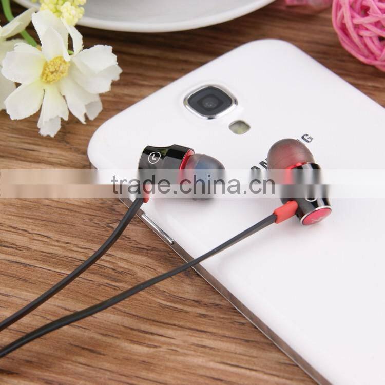 Metal earphones for mp3 players sport headphones earphones free sample headset shenzhen supplier