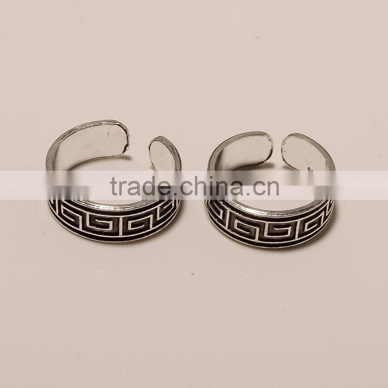 T0004-925 SOLID STERLING SILVER PLAIN REGULAR FINE SIMPLE DESIGN NICE TOERING3.3