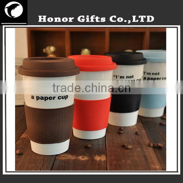 Heat-insulated Fashionable Customized Ceramic Mug With Silicone Lid