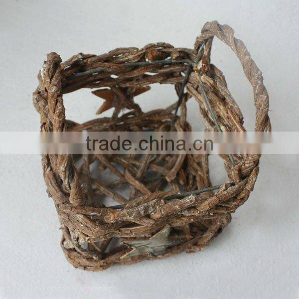 Rattan candle stand with handle