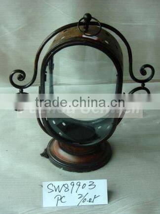 2010 antique oil lamp