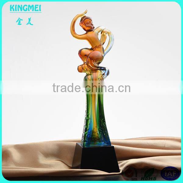 KM-XP03 Modern creative crystal egale award,liuli crystal trophy ,crystal animals trophy