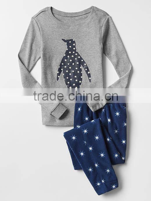 Penguin printed pajamas set for girls