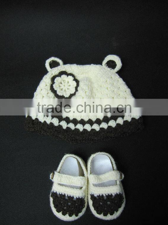 Lovely cotton baby hats