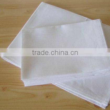 plain dyed hotel cotton napkin in table napkin