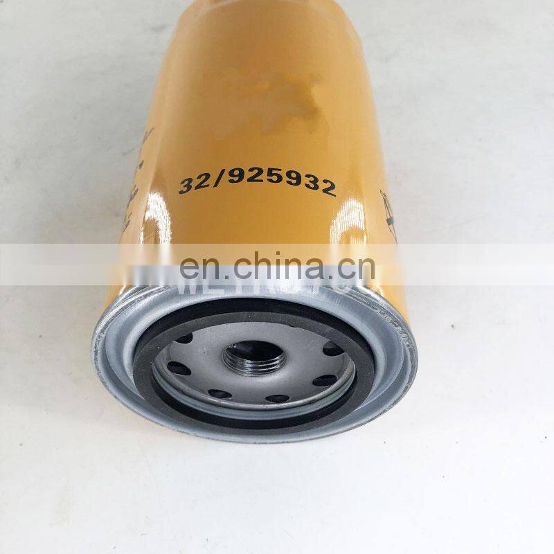 Harvesters Tractors Oil Filter 321925932