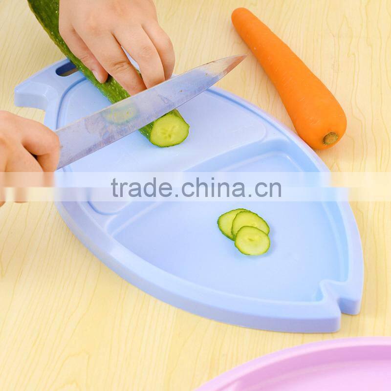 KH Steady Product Quality Cute Fish Cutting Board