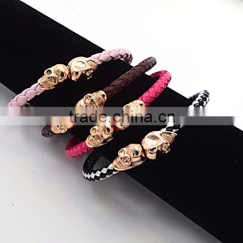 china jewelry factory wholesale leather bracelet with custom skull charms