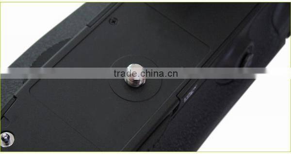 Commlite ComPak camera grip for Canon EOS 5D Mark III