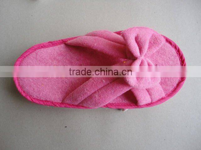 Indoor cleaning slipper
