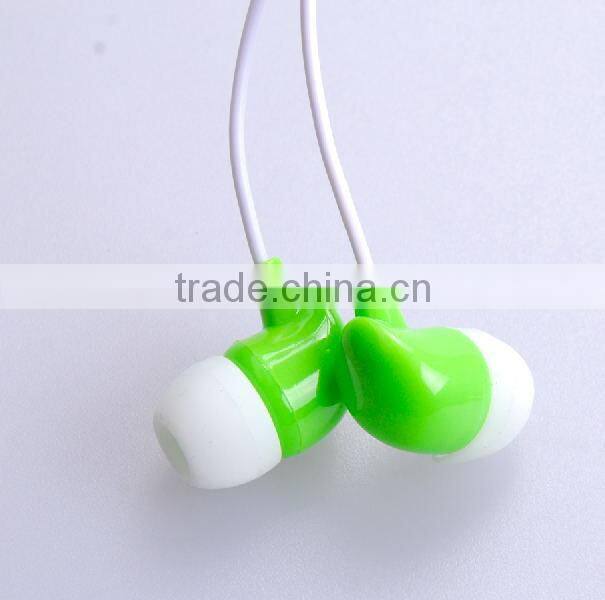 Super high quality plastic earphone with mic for laptop earphone