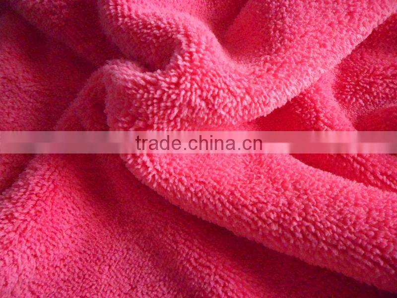 Microfiber cleaning cloth for car