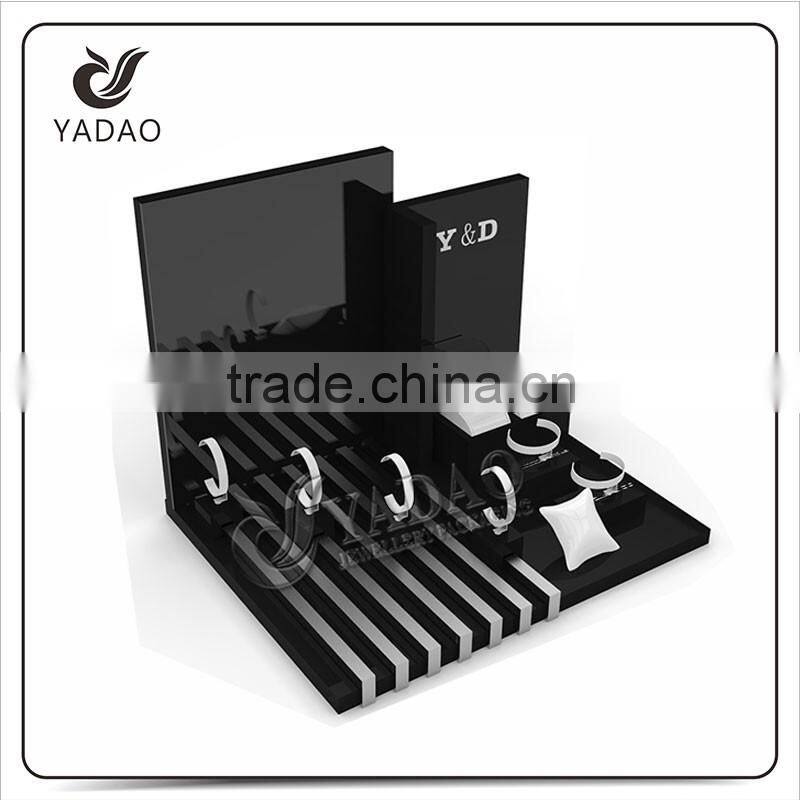 2016 Newest design acrylic different color halloween shop jewelry watch display stand