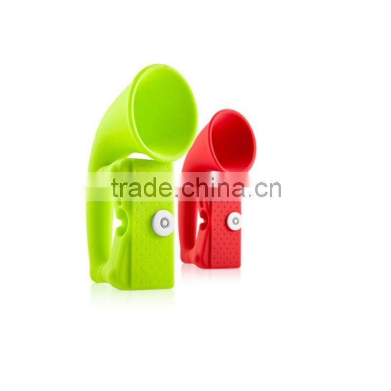 Portable wireless Silicone phone Horn Stand Speaker Amplifier Universal Fit for Iphone