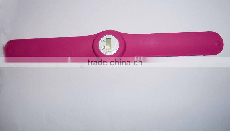 cheap promotional gift multifunction silicone bracelet best wrist pedometer