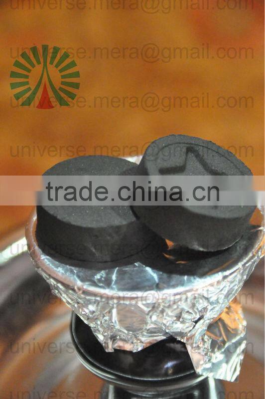 Charcoal grill with smoker box