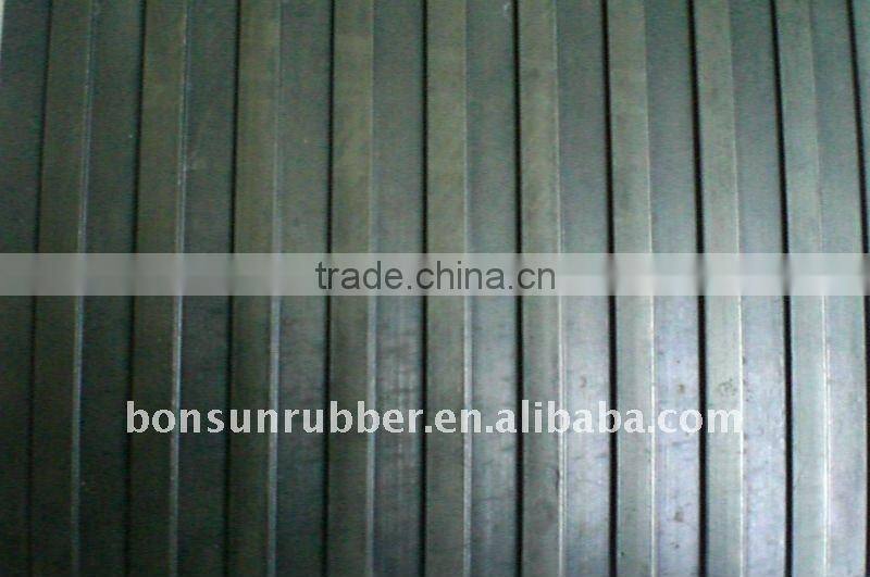 big (3mm to 6mm thickness) non slip garage usage ribbed rubber mat