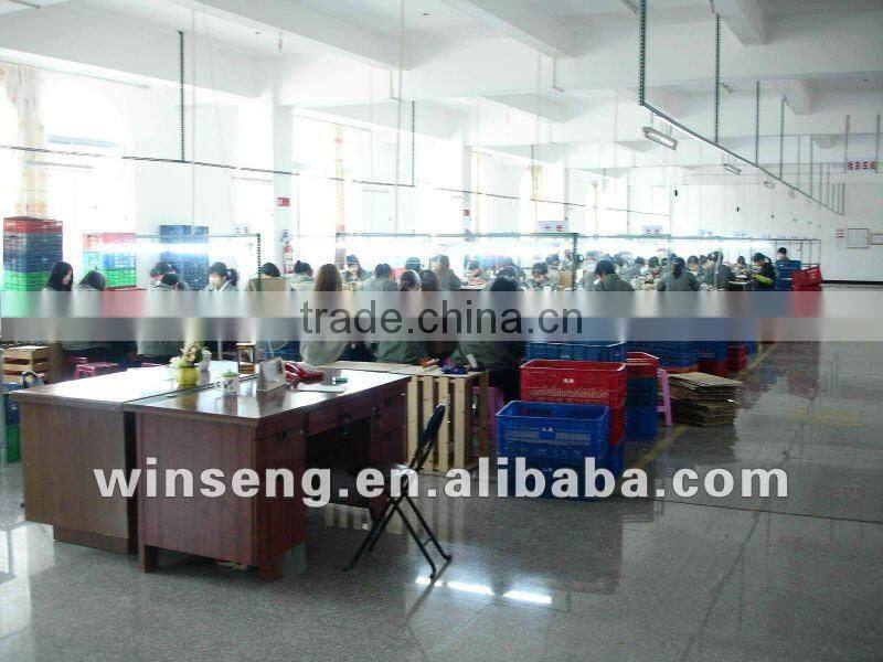 Vicacci CHRISTMAS Cultural Costume Figurine