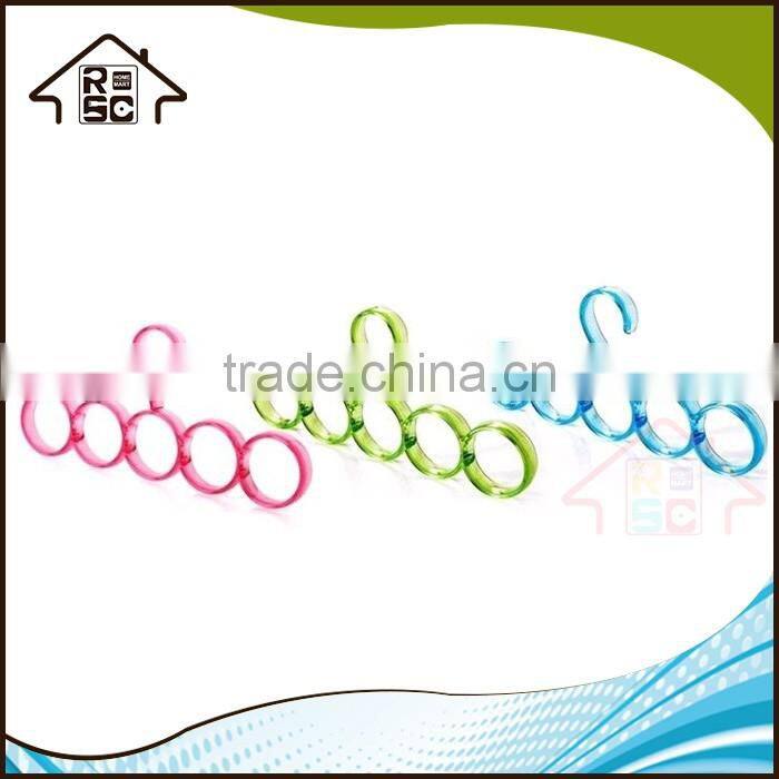 NBRSC Multi-function Plastic Scarf Hanger 5 Holes Scarf Hangers Towel Hanging Closet Organiser