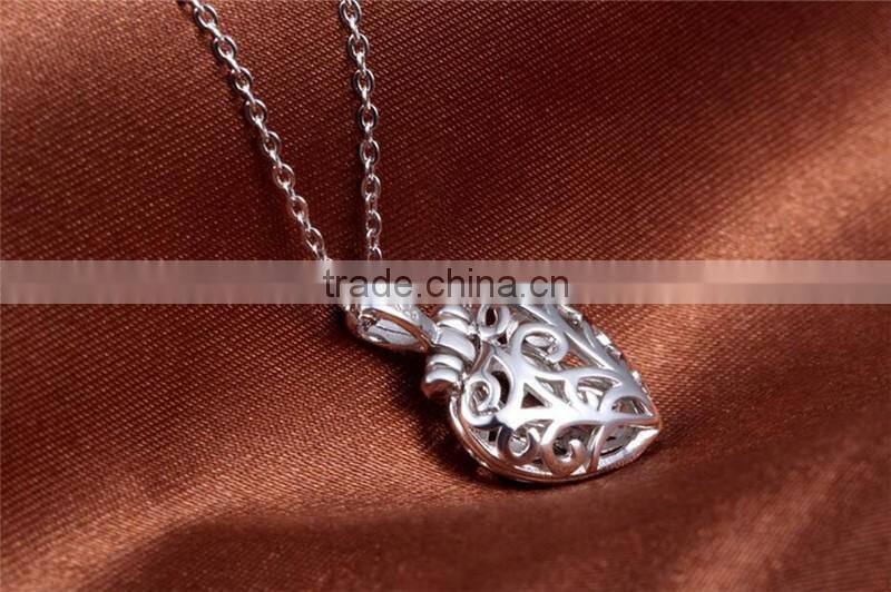 2017 Elaborate Hollow Out Design 925 Sterling Silver jewelry Heart Shaped Pendant
