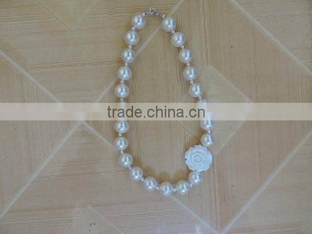 Wholesale Baby Girl Necklace Pink White Pearl Necklace Boutique Holiday Necklace