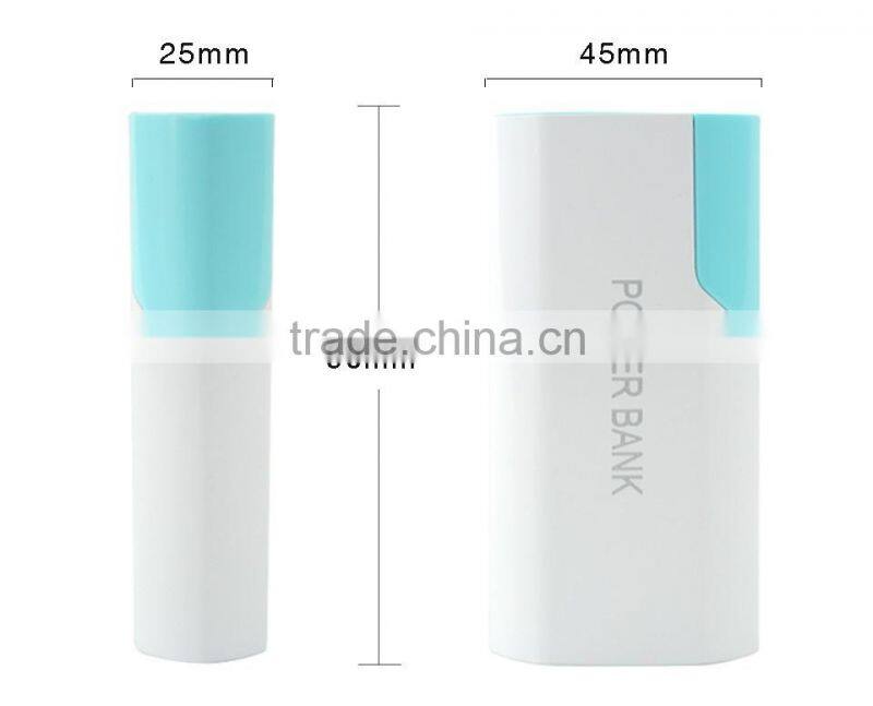 2016 New Mini Power Bank 2400mAh Portable Charger 18650 Charger Device for Smart Mobile Phone Power Supply Powerbank 6598