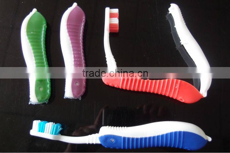 Foldable Travel Toothbrush