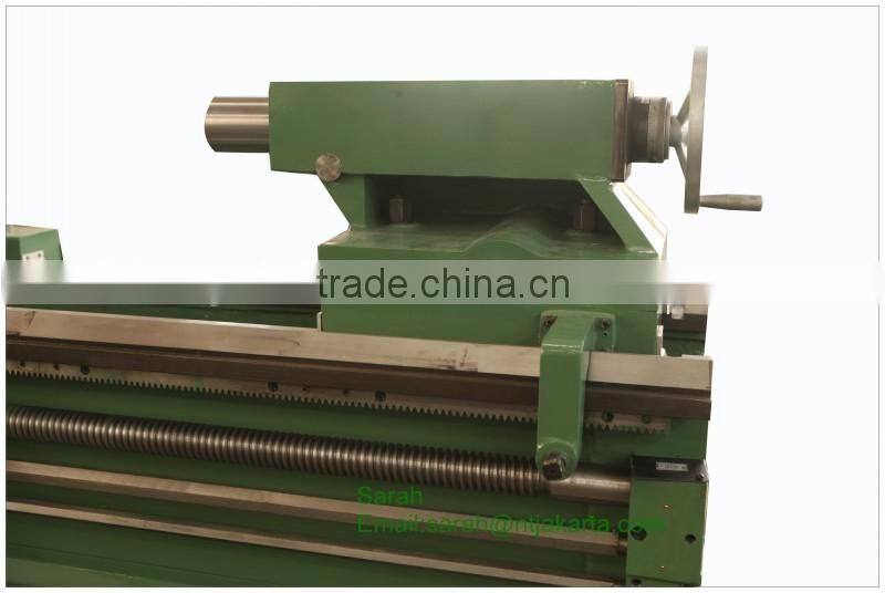 The hot sale and low price heavy duty horizontal/universal lathe CW6263 of China