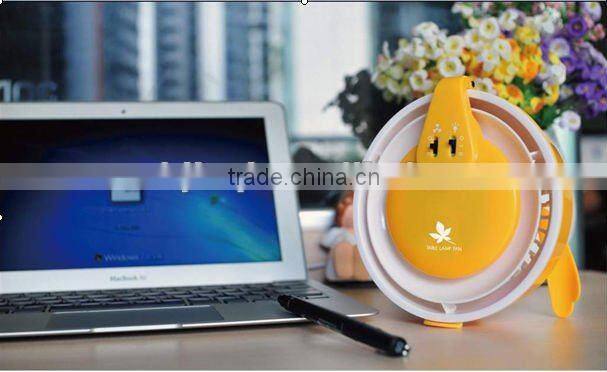 The newest of USB fan with 30000 huors lamp