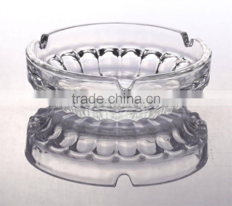 Wholesale Unique Competitive price clear Glass Ashtray round glass ashtray