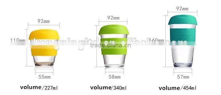 Glass water bottle with silicone sleeve bpa free