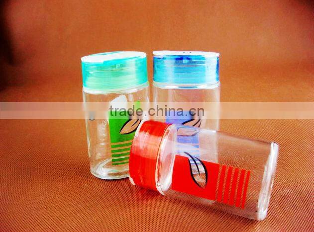 Glass cruet jar/small salt jar or pepper jar with plastics lid