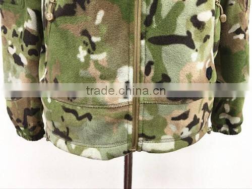 2017 Fashionble 100% polyester polar fleece camouflage mens coat