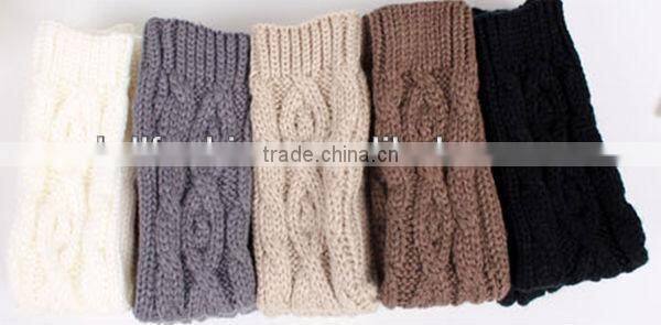 Fashionable long sleeve chunky cable pattern knit winter gloves