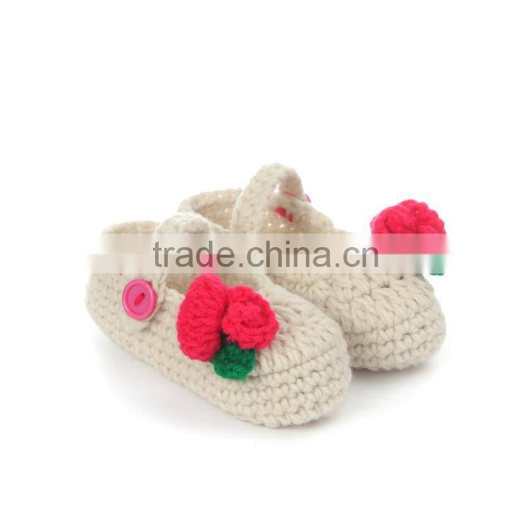 Flower Button Style Free Pattern Crochet Baby Girls Shoes