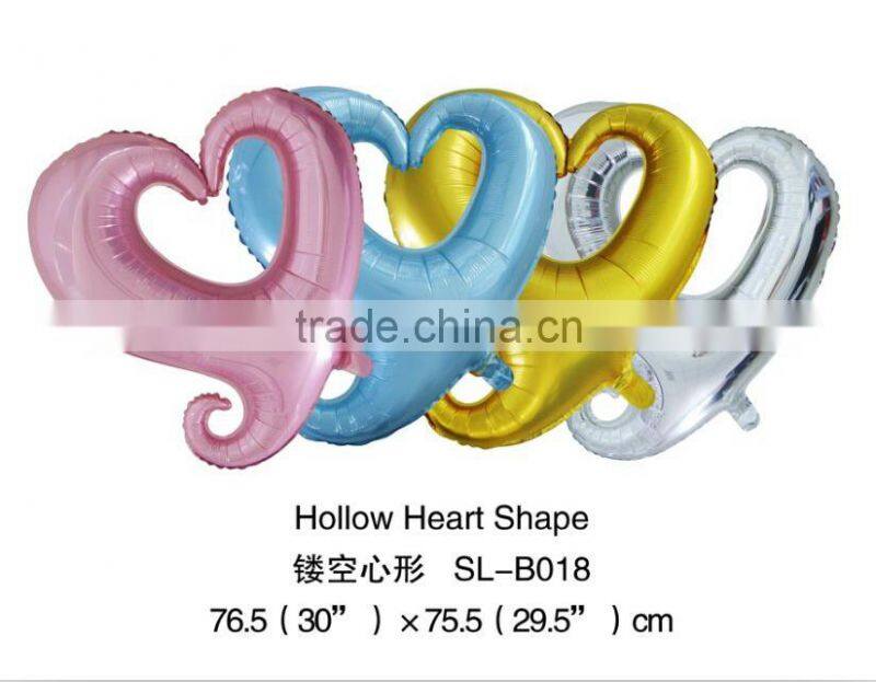 2015 new design hollow heart shape foil balloon