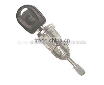 High quality VW Bora Left (Polo Right) Door Lock