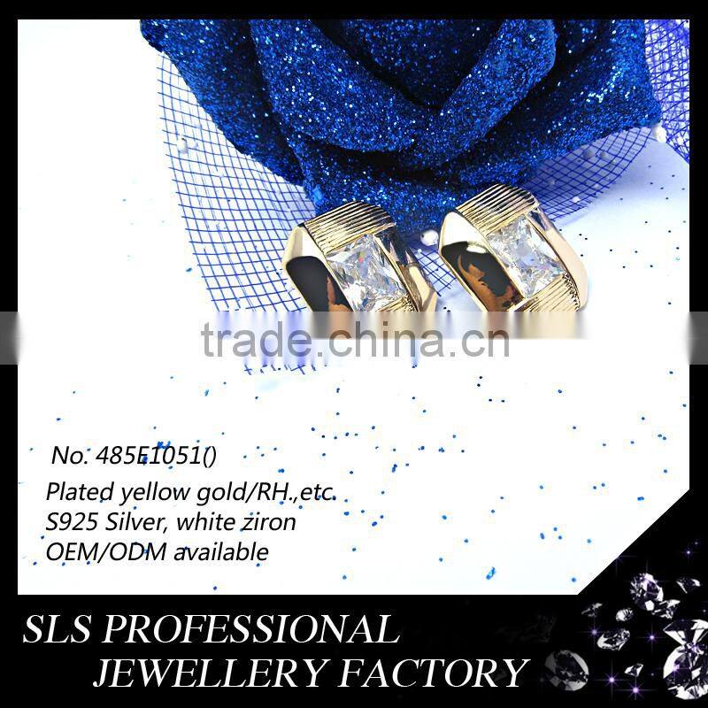 2015 Fashion winter latest design 925 sterling silver yellow gold plate square white CZ micro pave setting earrings for women