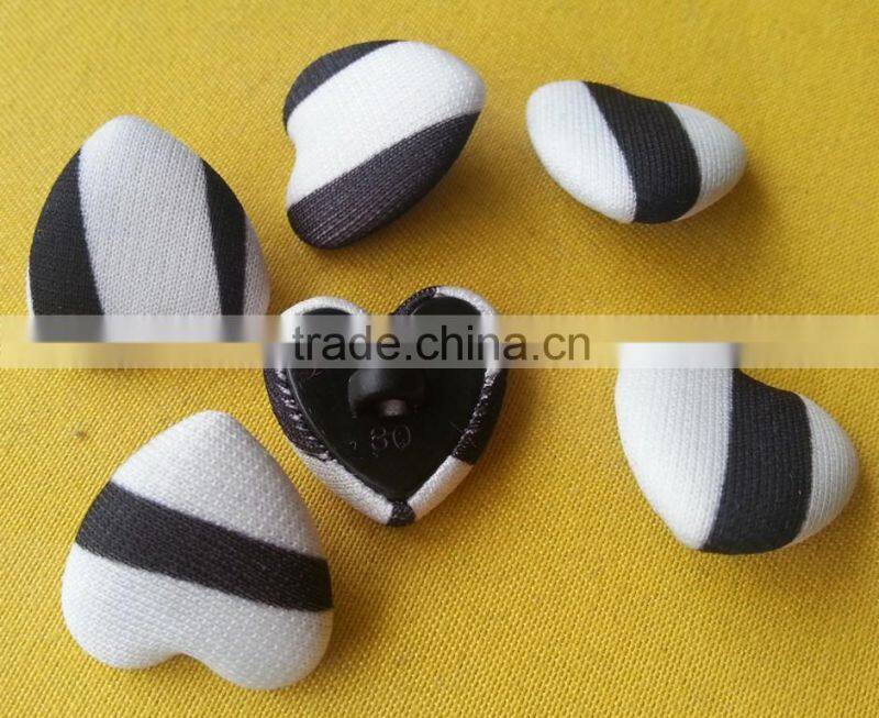 Union Logo Plastic Shell Heart Shape Self Fabric Covered Shank Button -- F1503