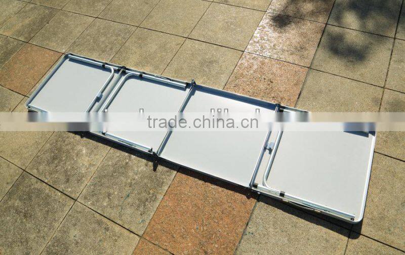 Aluminum folding picnic table--four section outdoor camping furniture