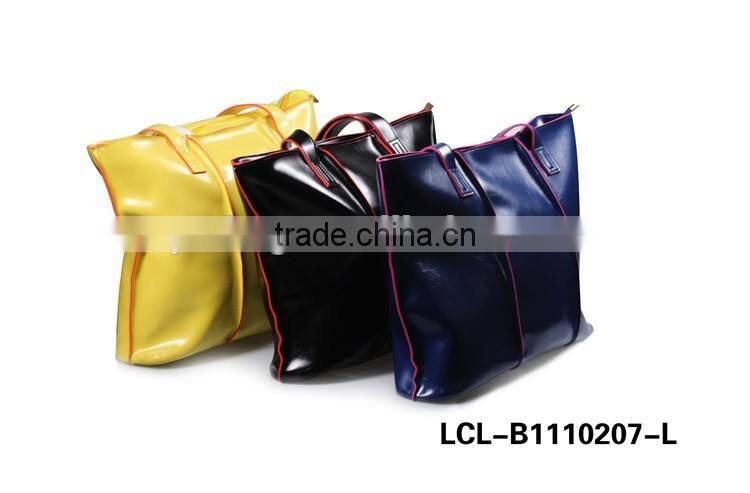 LCL-B1110207-L shining pvc pu bi color customized fashion lady travel weekend tote hand bag