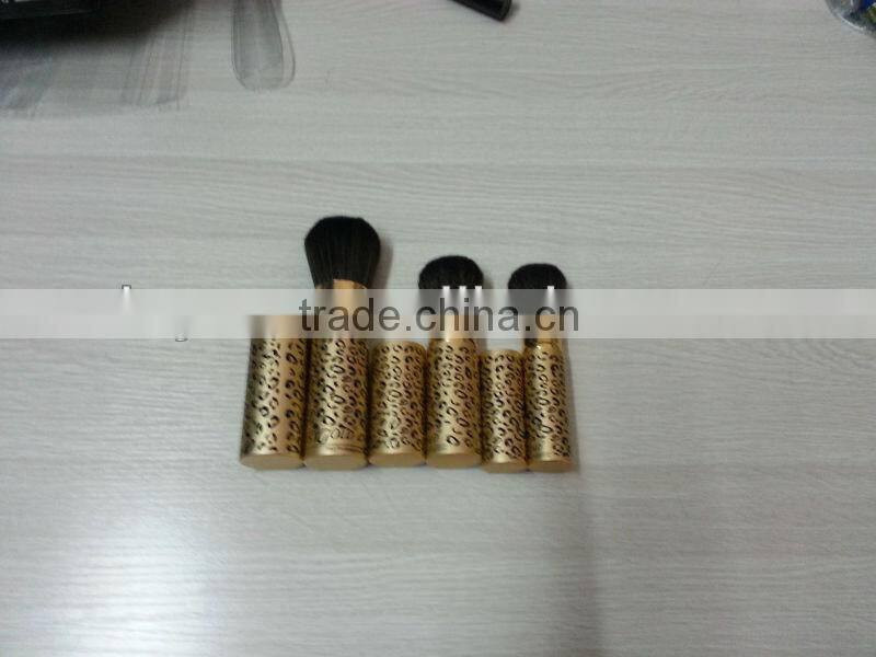 leopard print retractable blusher brush,cosmetic implement