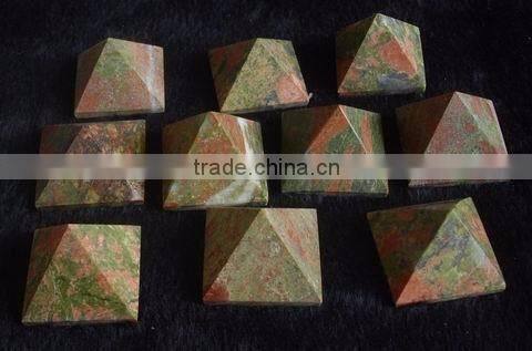 Rose Quartz : Wholesale Pyramids Khambhat Supplier