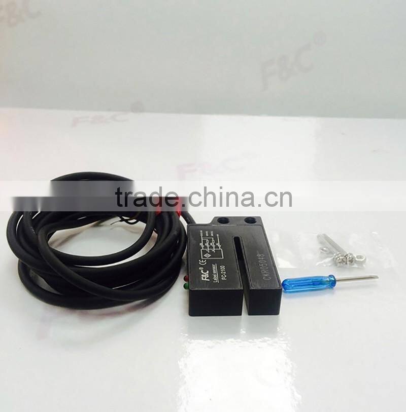 DC 12-24V Low price M8 infrared F&C metal label sensor