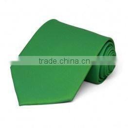2016 hot selling solid green colored plain blank silk tie for men
