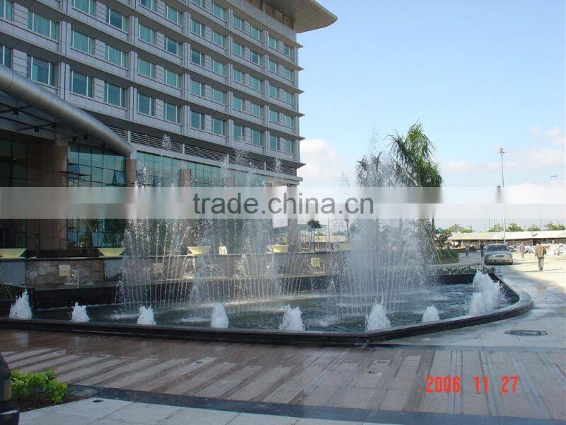 Outdoor water fountain in Guangzhou baiyun airport