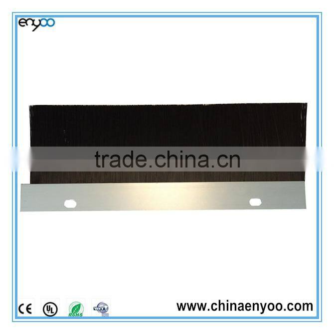 Dual Layered Brush Seals for network cable management and prevent the leakage of pressurised air