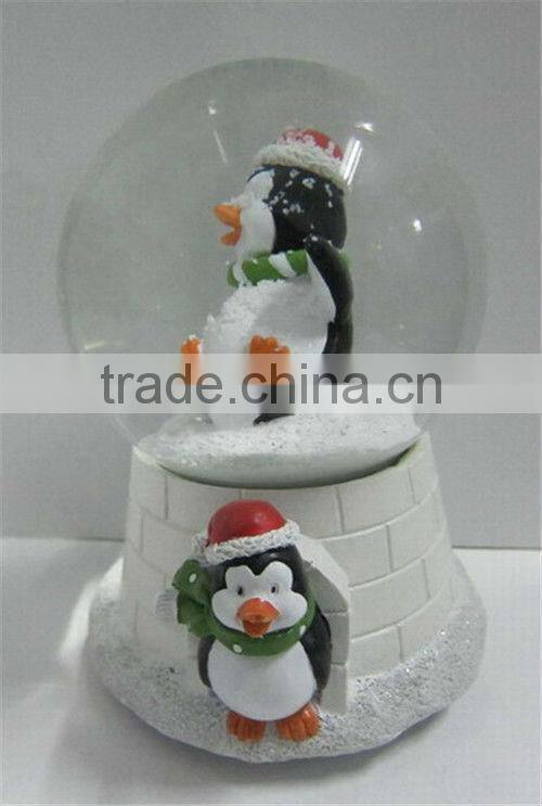 Decorate gift polyresin water snow globes