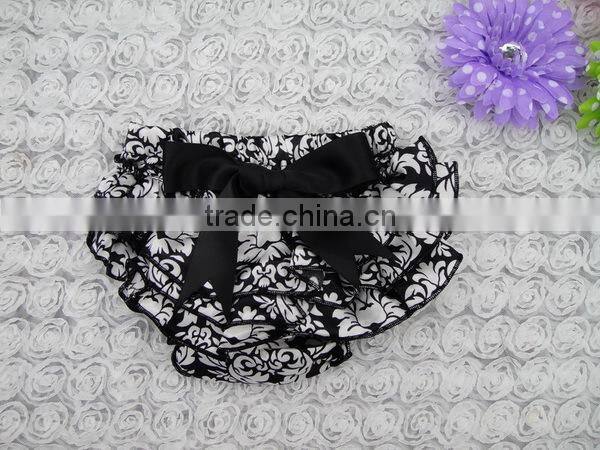 2014 Brightly painted Hot Pink Polka Dot Satin baby's Bloomer Lovely Girls Diaper cover with Bowknot kids petti Bow bloomer