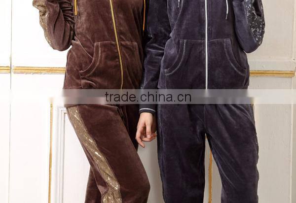 Warm winter velvet design couple pyjamas with zipper-up hoody classic family women pyjamas